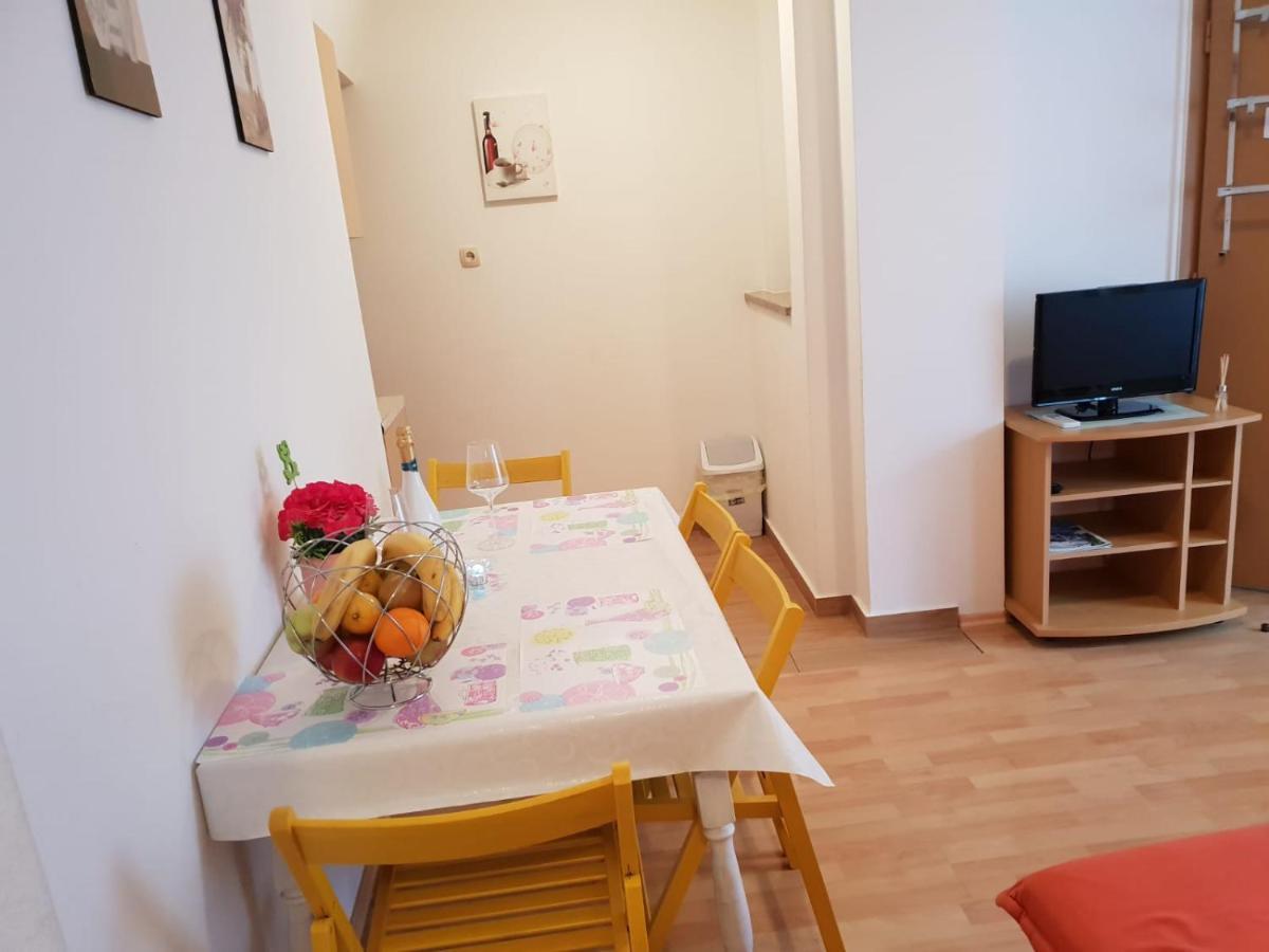Apartmani Luka Crikvenica Luaran gambar